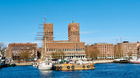 I will be teaching Urban Sketching in Oslo